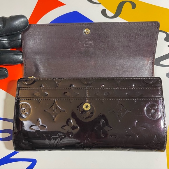 Louis Vuitton Wilshire PM Rouge Fauvist & Vernis Amarante Sarah Wallet Set - Picture 13 of 17